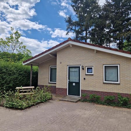 Villa Huinerhofje 3 - Vrijstaand, Grote Tuin, Rust En Veel Privacy Nabij Uitgestrekte Bossen Putten Exterior foto